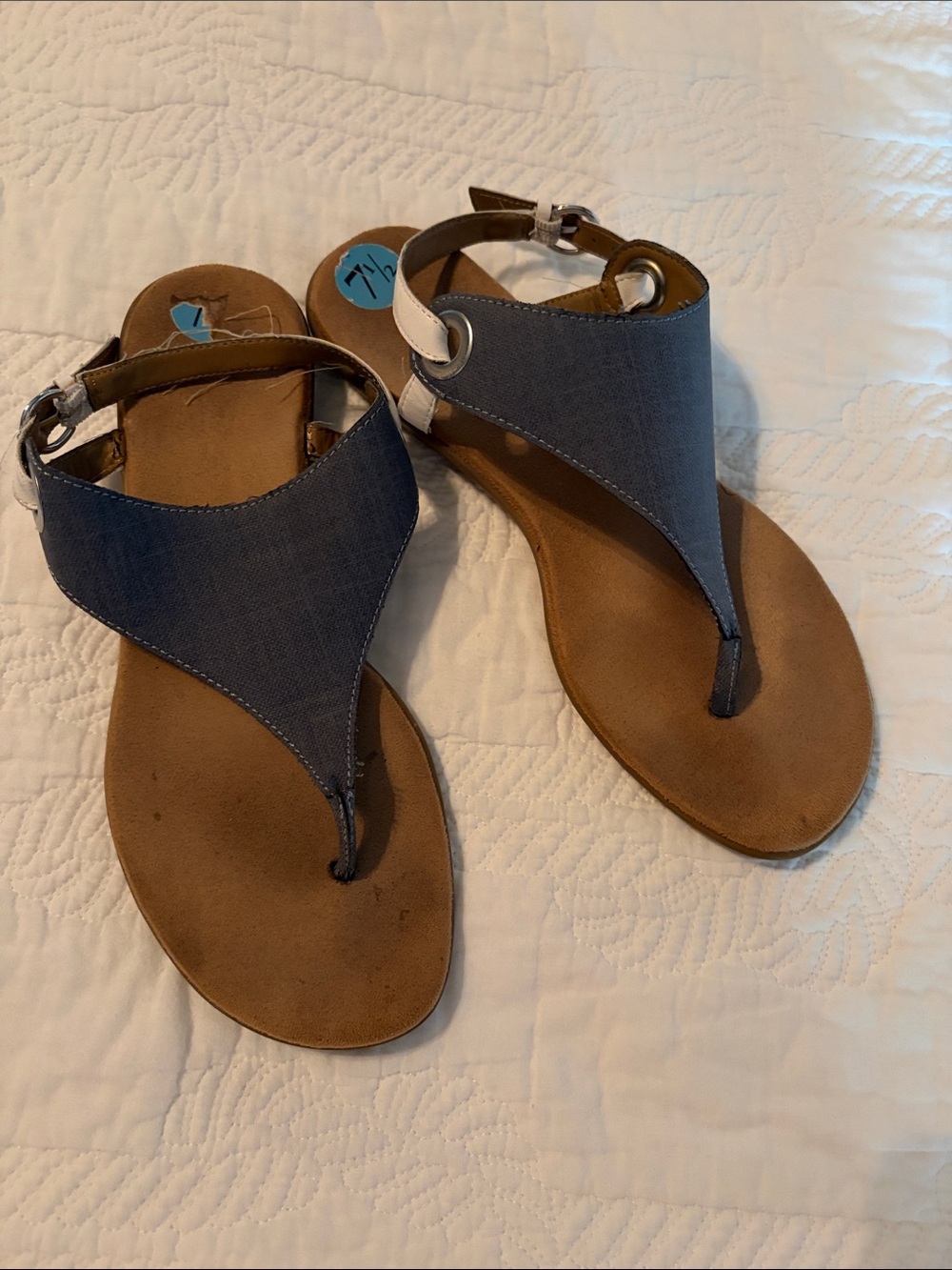 AEROSOLES Denim-Style Navy and Tan T-Strap Sandals